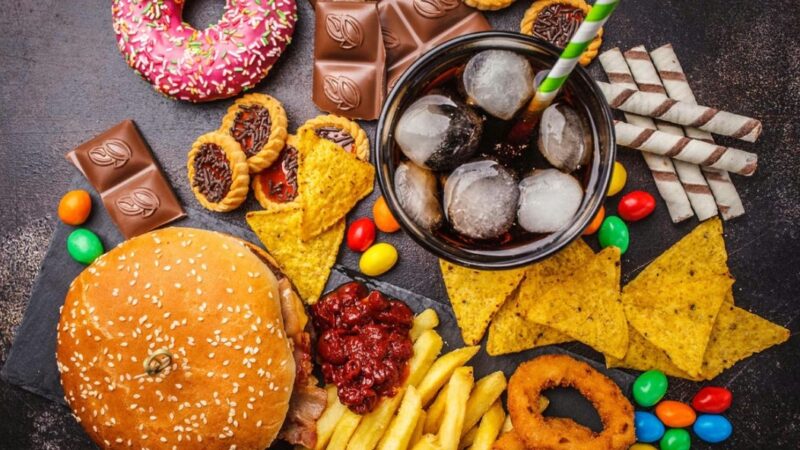 Guía de alimentación infantil: alertan por el consumo de ultraprocesados